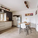 Apartma Ob Stari Murvi, Апартаменты