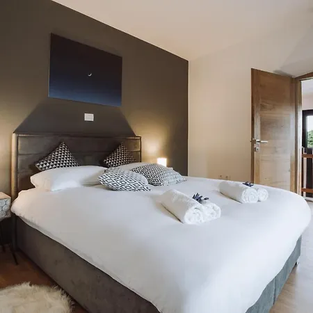 Apartment Apartma Ob Stari Murvi, Sezana