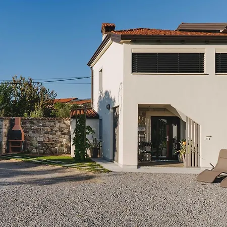 Apartma Ob Stari Murvi, Apartment *