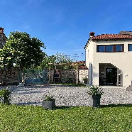 Apartma Ob Stari Murvi, Apartman